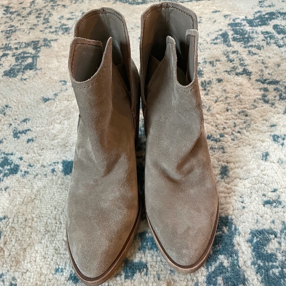 Dolce vita ankle boots